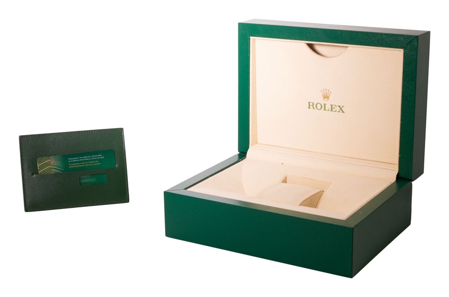 Rolex Sky-Dweller 326235